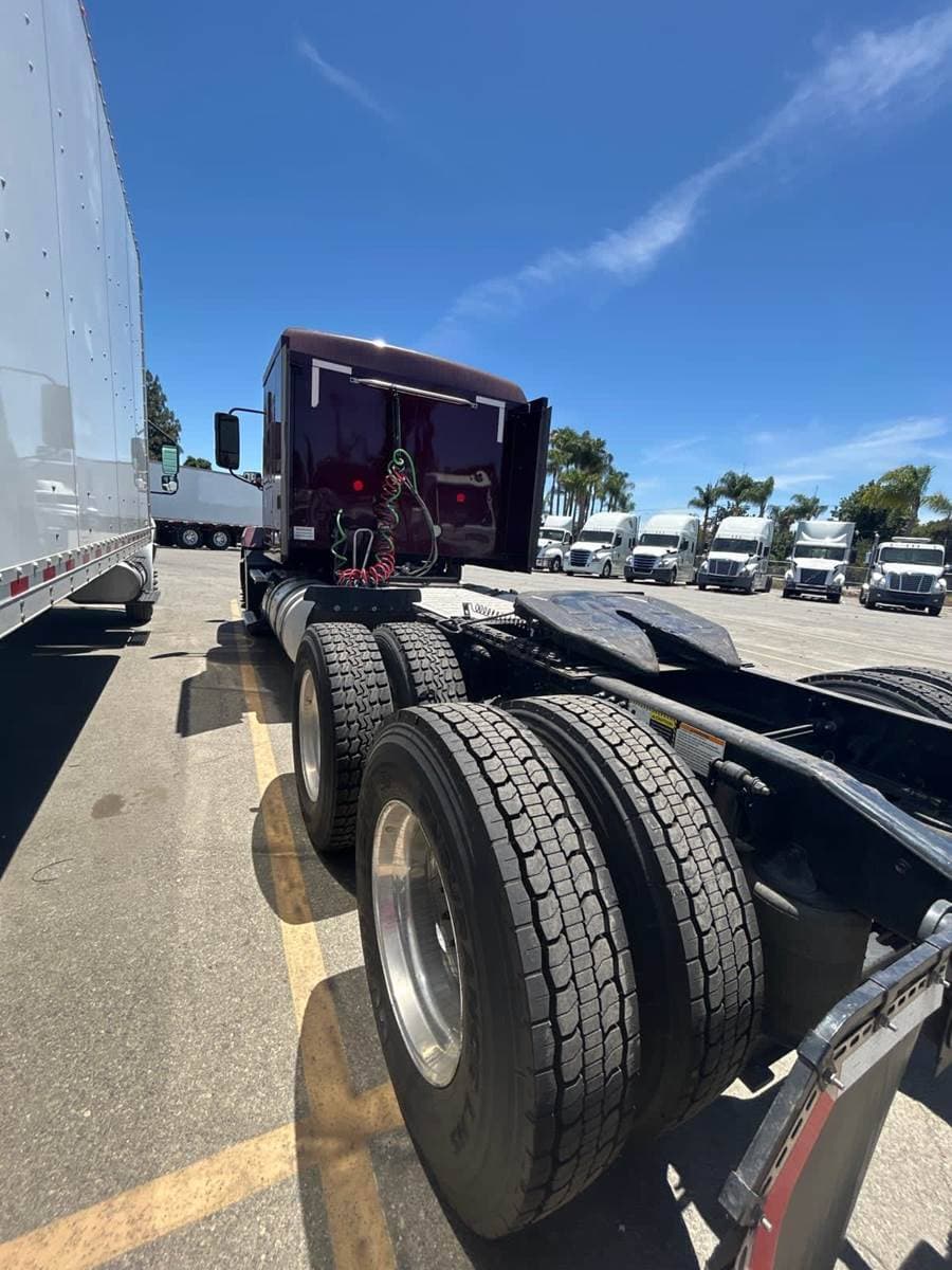 2020 Mack Anthem 64T Sleeper Semi Truck - 72" Flat Top Sleeper, 445HP, 12 Speed Automatic image 6