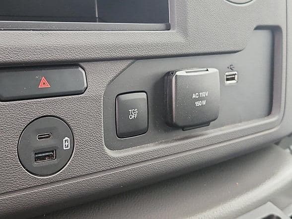 2026 Ford E350 SD image 12