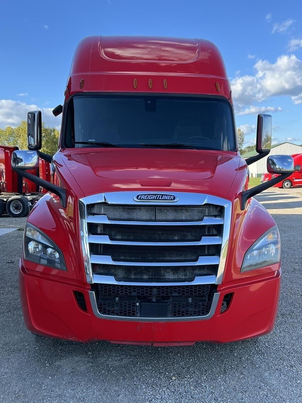 Used 2018 FREIGHTLINER Conventional - Sleeper Truck, Tractor - CASCADIA 126 For Sale image 8
