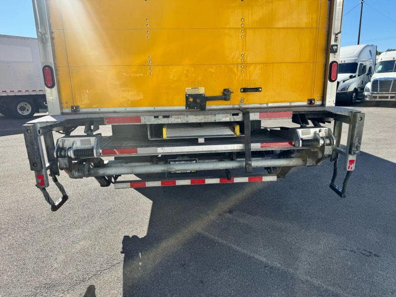 2019 International 4300 image 6