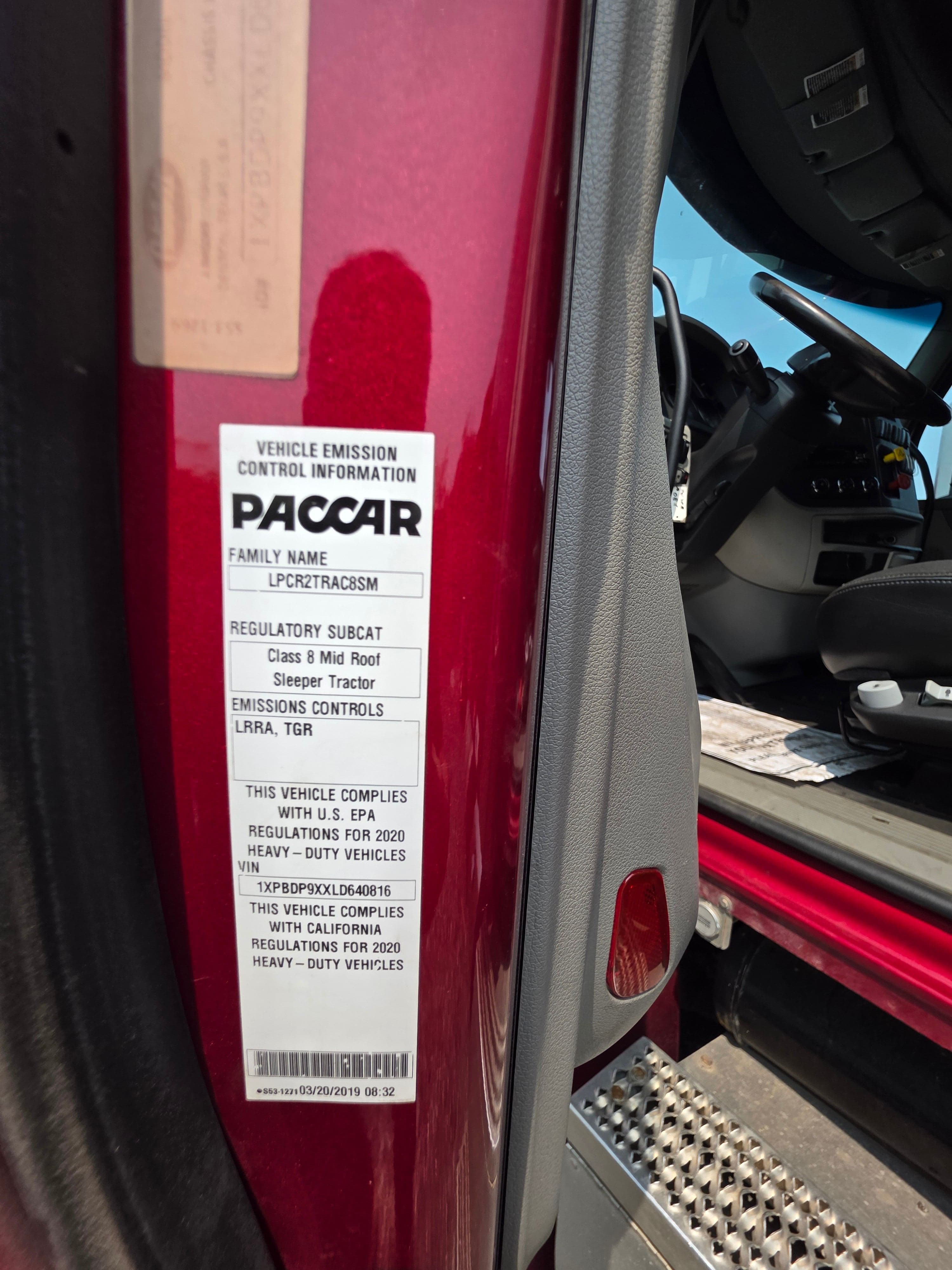 2019 Peterbilt 579 image 23