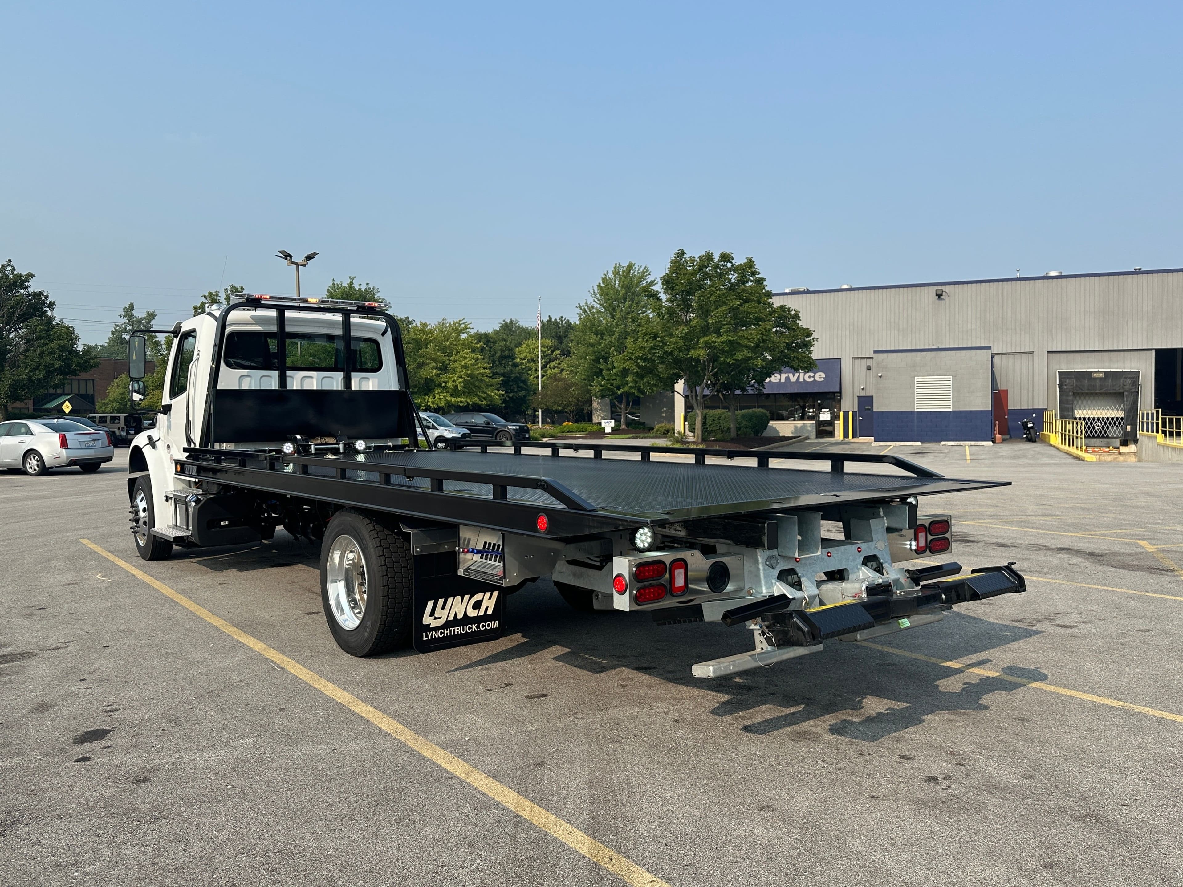 2025 Freightliner M2 106 WITH A CENTURY 21.5' STEEL CARRIER  (SK#: 6255C) image 5