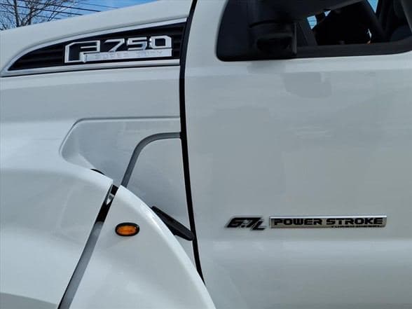 2026 Ford F750 SD image 9