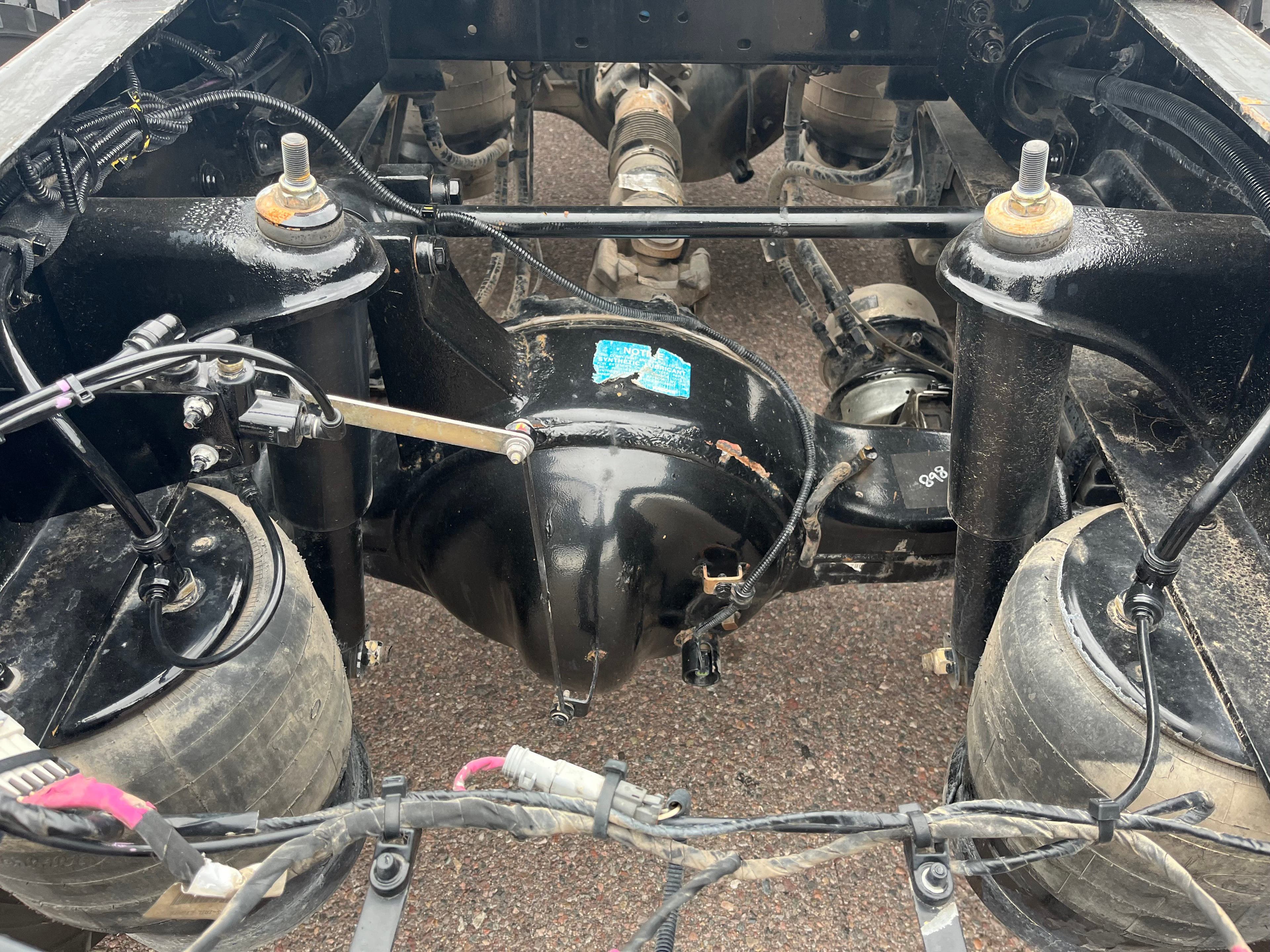 2021 Peterbilt 567 image 5