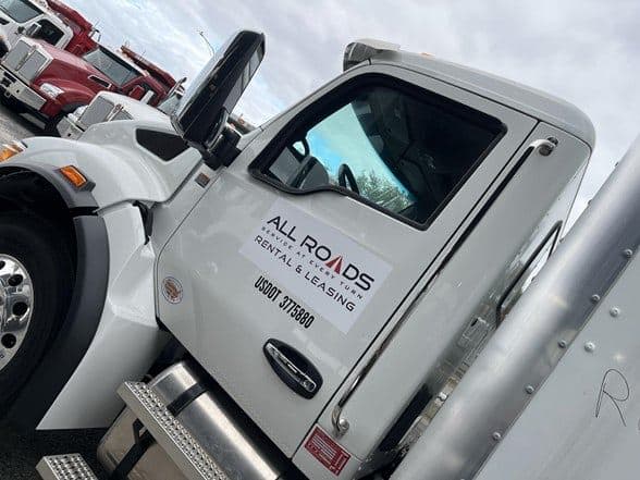 2025 Kenworth U7-10 image 11