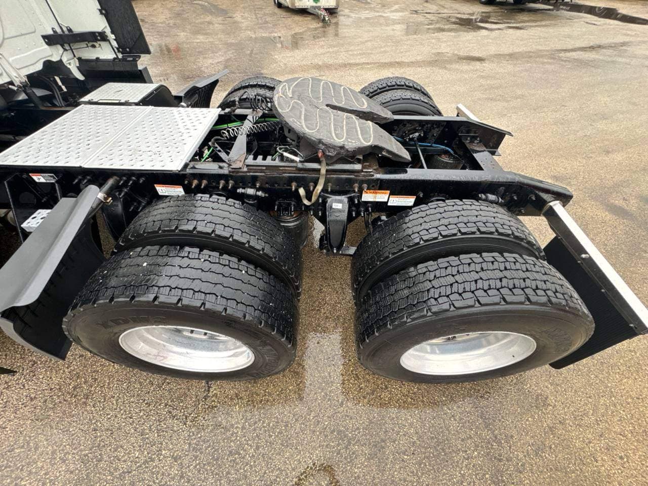 2022 Freightliner Cascadia 126 image 10