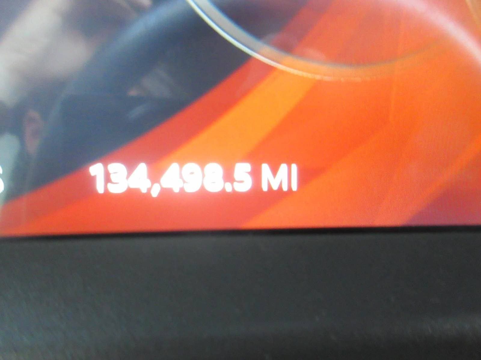 2023 Peterbilt 567 image 11