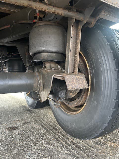 2017 Utility 4000D-X image 8