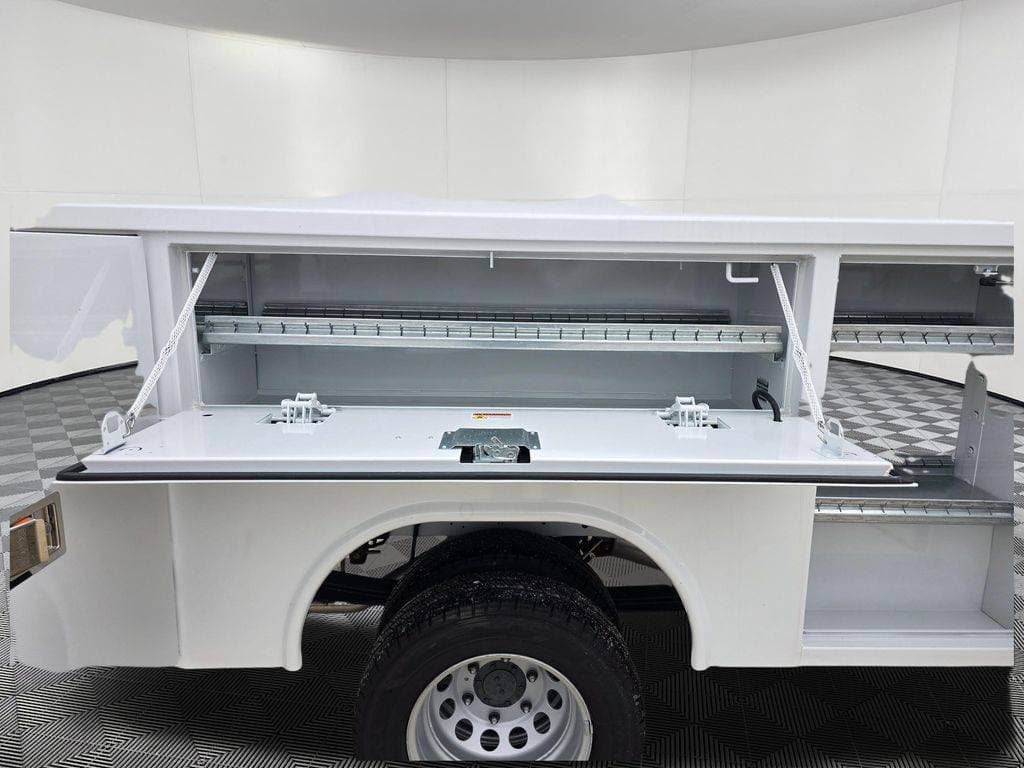 2024 Ford Transit-350 Base image 33