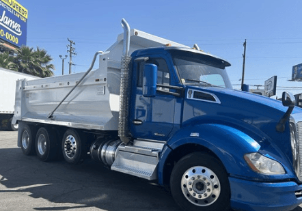 2018 Kenworth T680 image 4