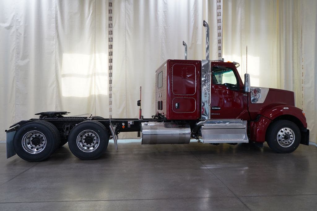 New 2027 KENWORTH W990 image 6