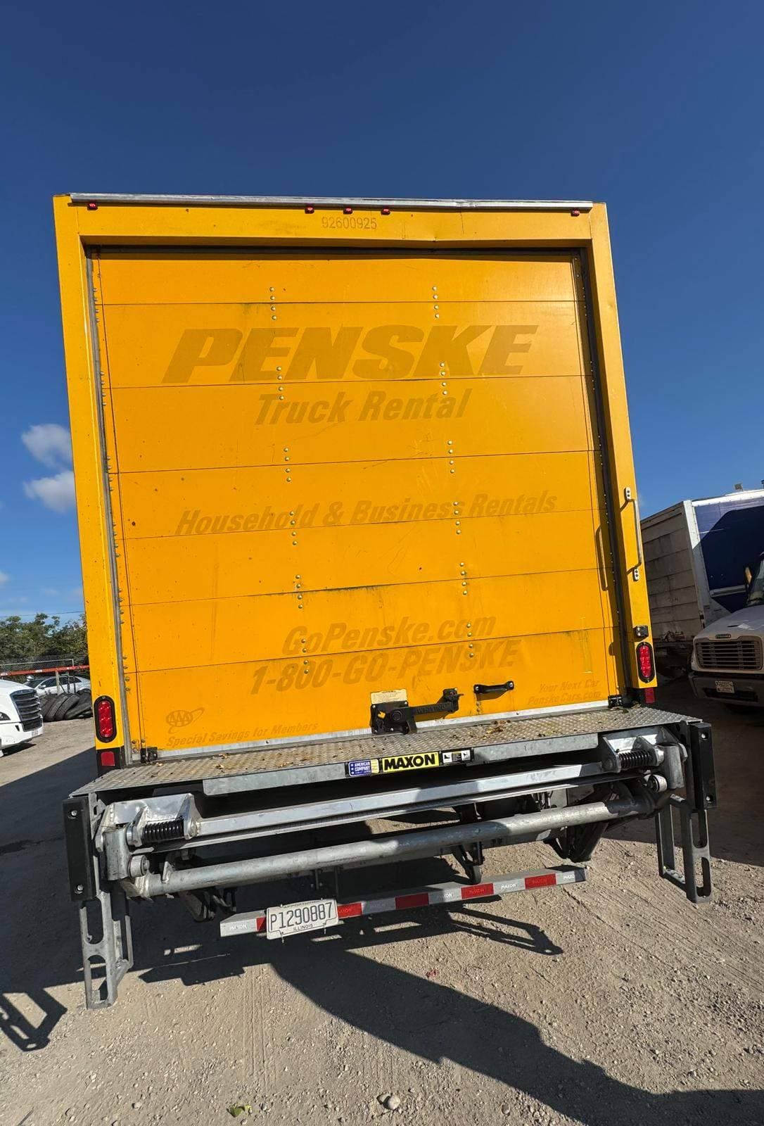 2020 International MV607 image 4