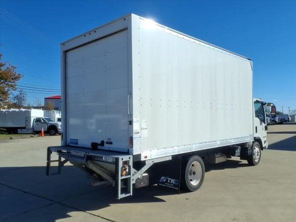 2024 Isuzu NPR HD image 5