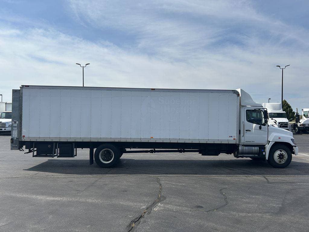 2020 Hino Conventional Type Truck image 6