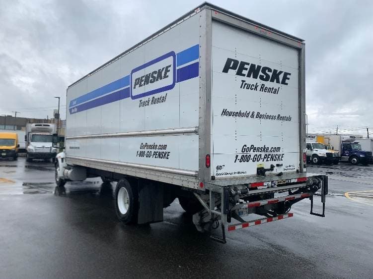 2022 International MV607 Box Truck - 220HP, 6 Speed Automatic, Roll up Door image 6