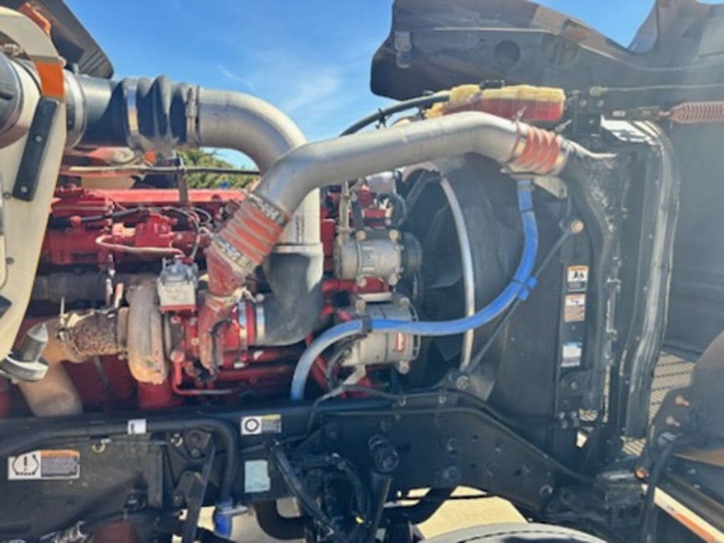 Used 2019 KENWORTH W900L image 13