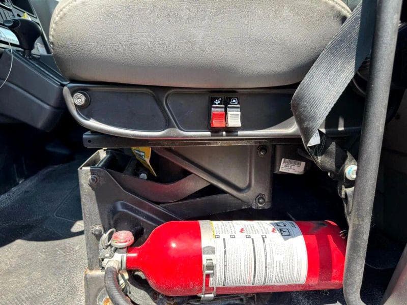 2019 International 4300 image 22