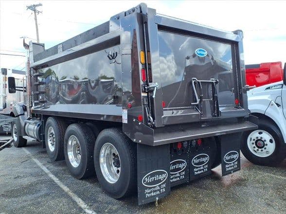 2026 Kenworth T880 image 6