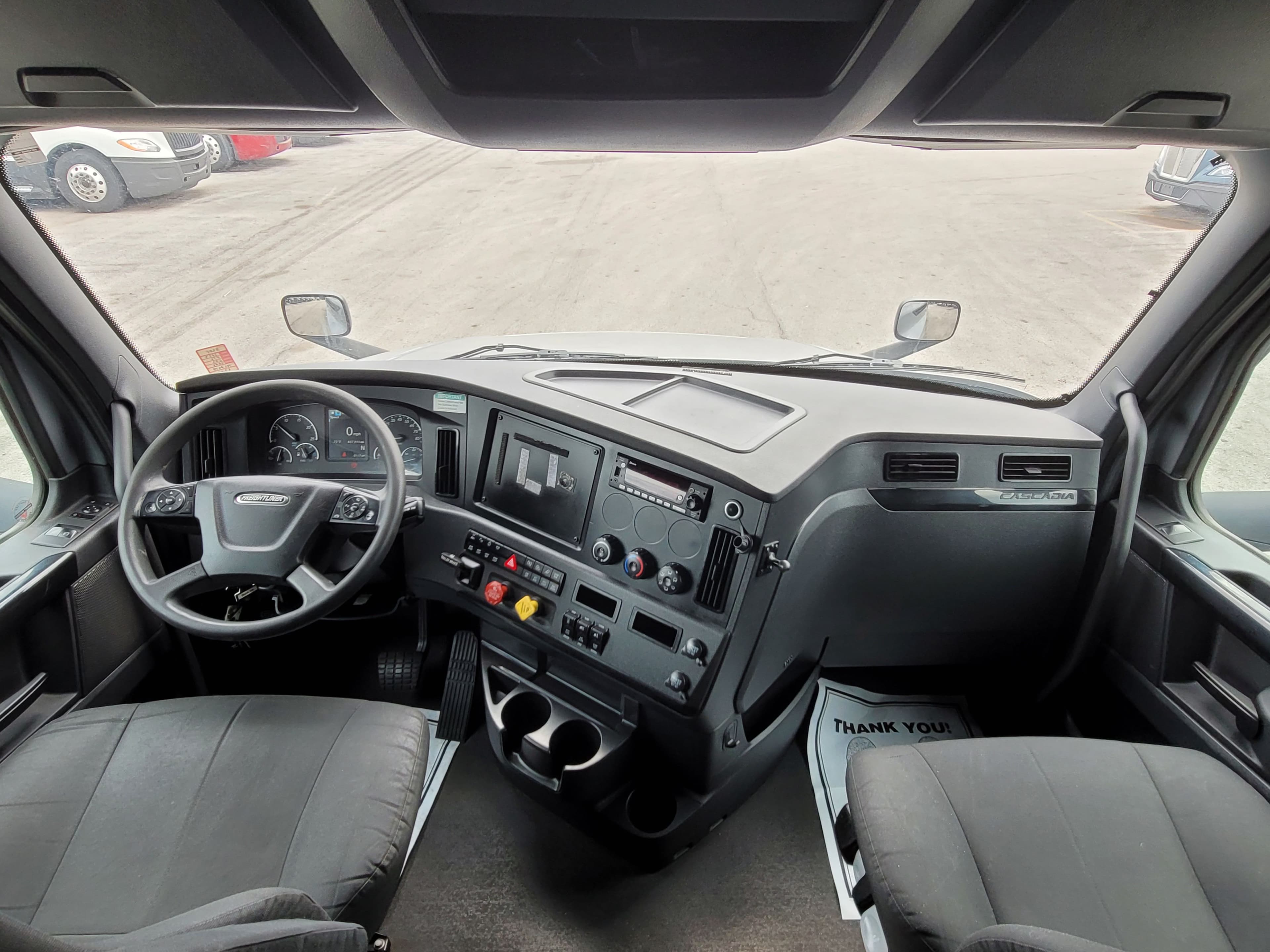 2023 Freightliner Cascadia 125 image 5
