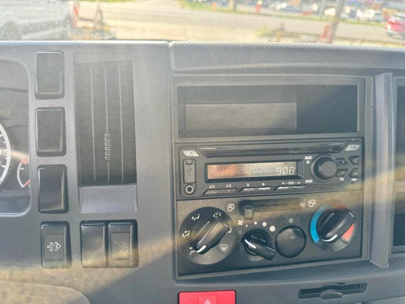 2020 Chevrolet C5500 image 36