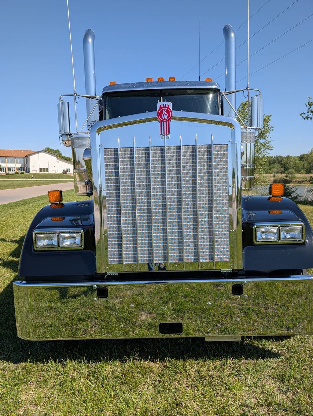 New 2027 KENWORTH W900L image 6