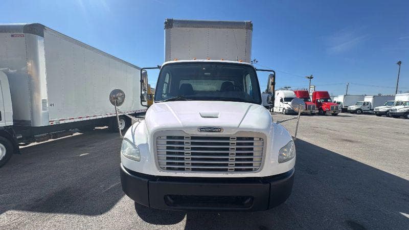 2017 Freightliner Cascadia 125 image 1