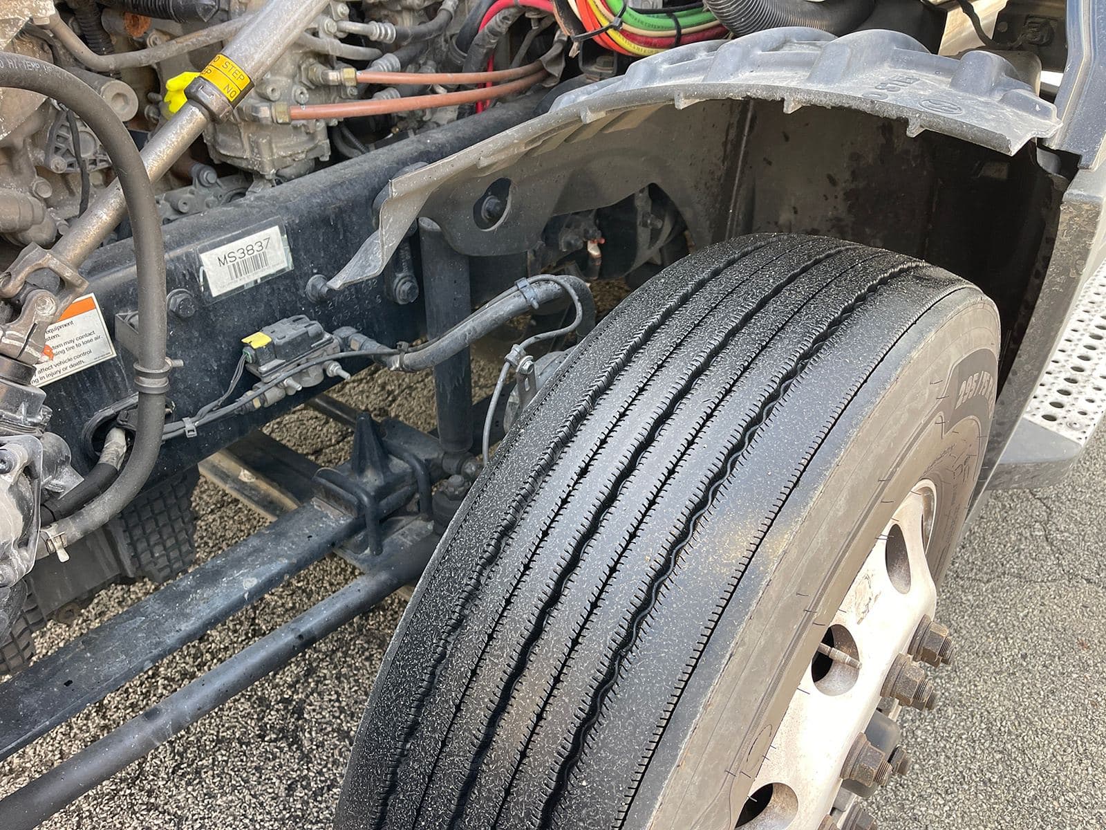 2022 Freightliner Cascadia image 10