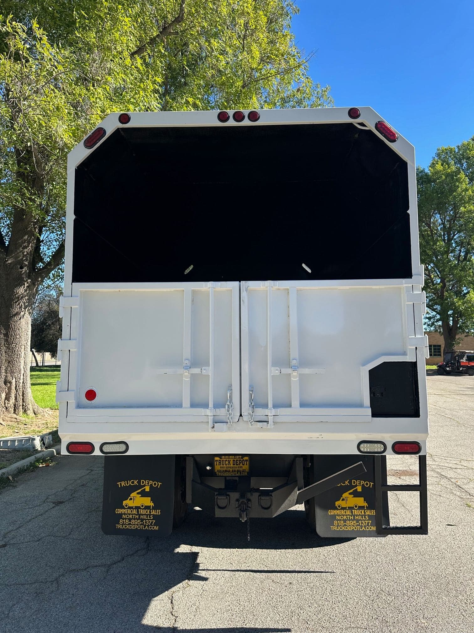 2015 FORD F650 SD Crew Cab Chipper Dump 13409 image 7