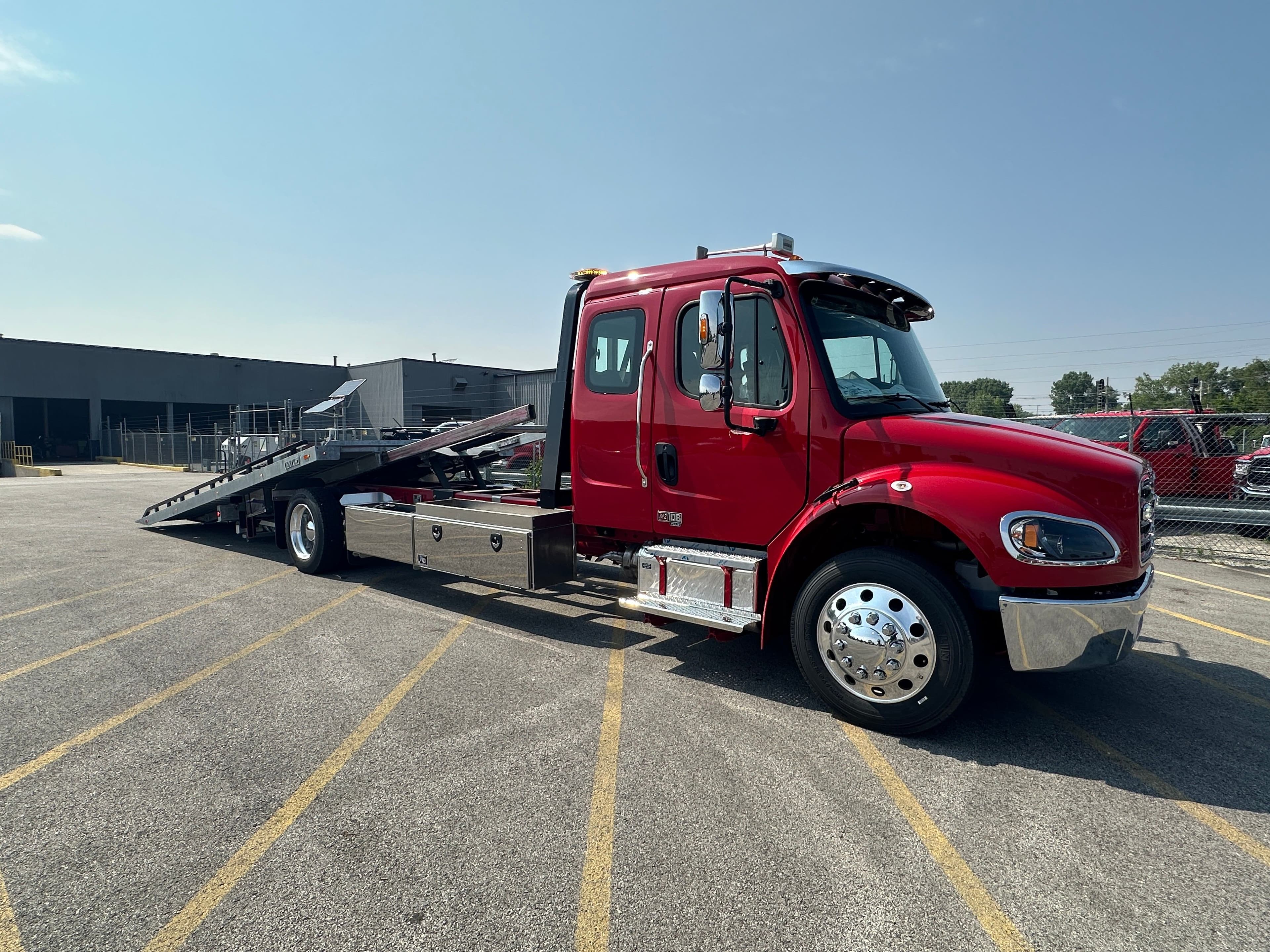 2025 Freightliner M2 106 image 23