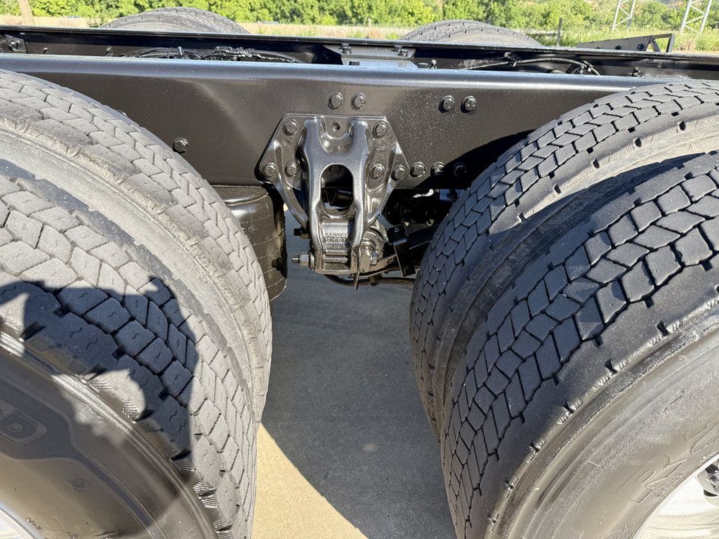 Used 2021 KENWORTH T880 image 18
