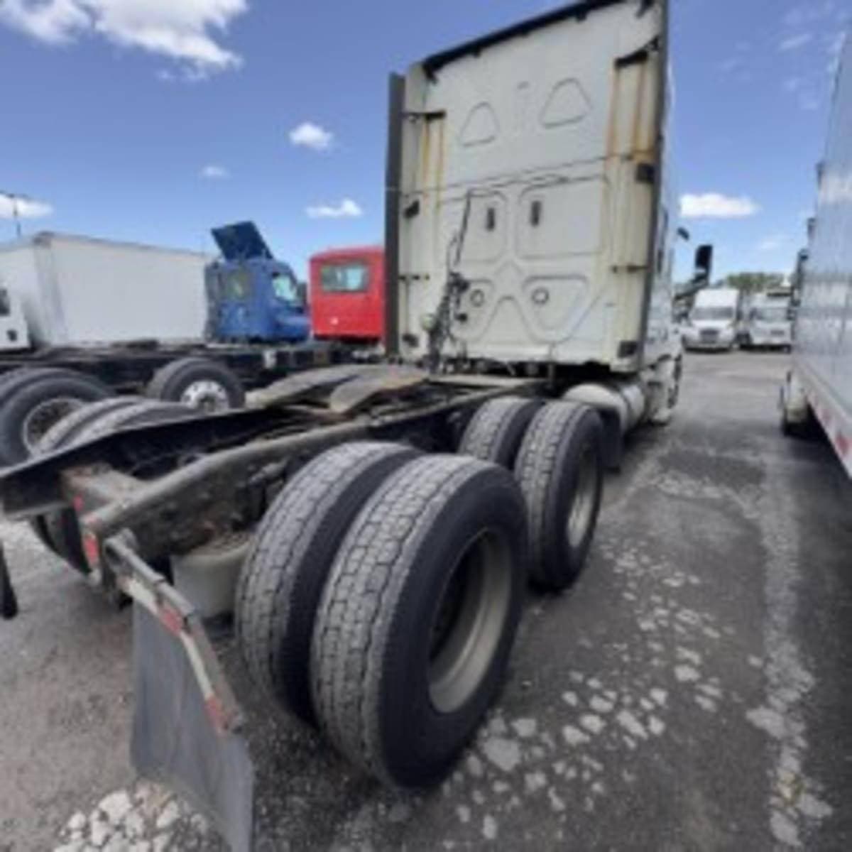 2020 Freightliner Cascadia image 4