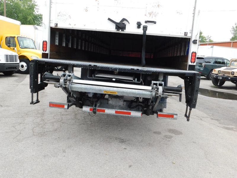 2020 International MV607 image 10