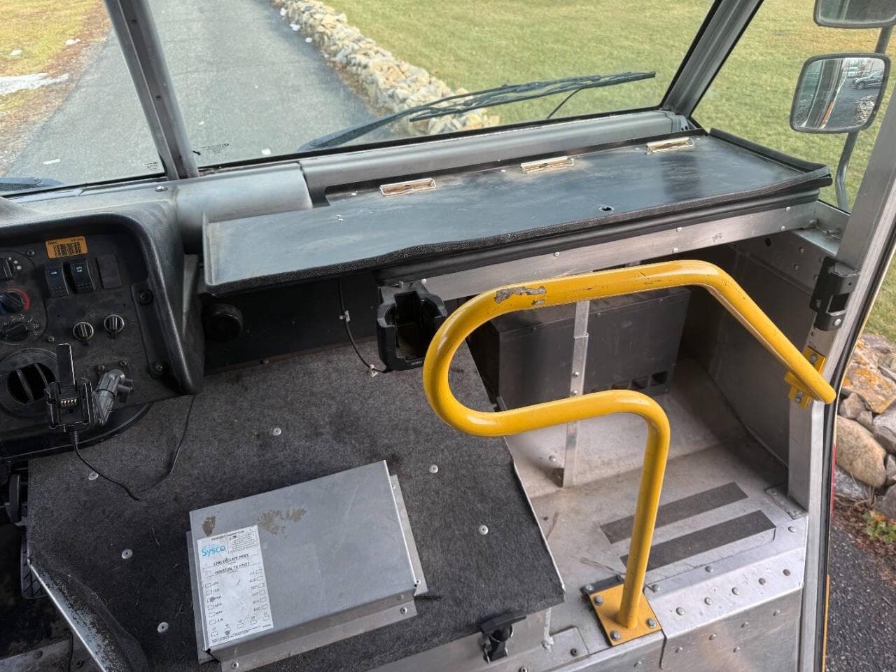 2018 Freightliner MT45 image 28