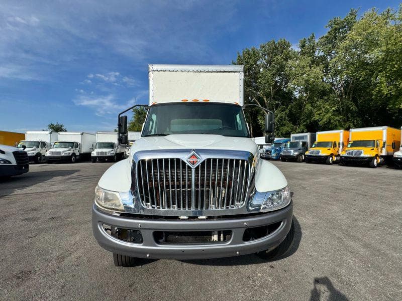 2020 International MV607 image 2