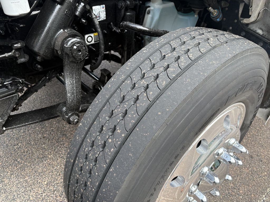 Used 2025 KENWORTH T280 image 13