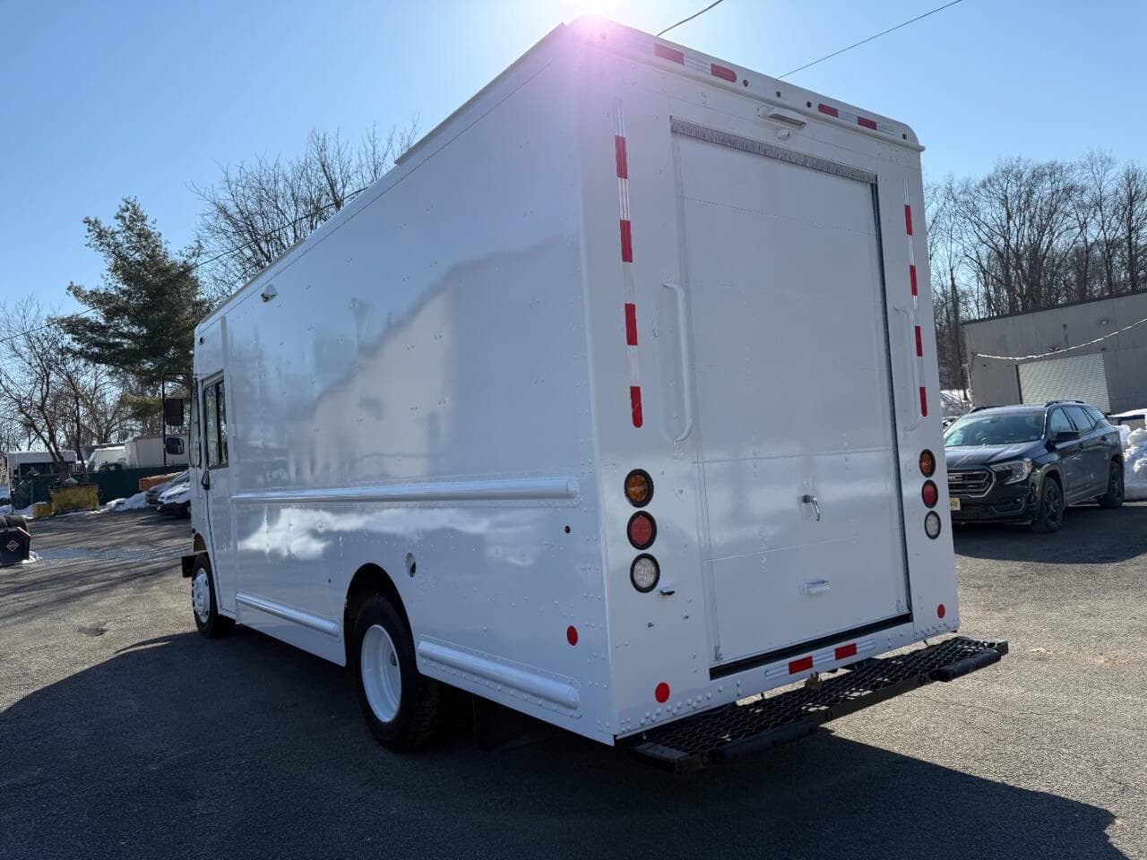2021 Freightliner MT45 image 15