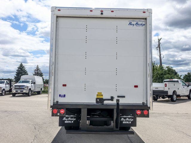 2025 Chevrolet 4500 HG LCF Gas Work Truck 150" Wheelbase Cab Chassis image 4