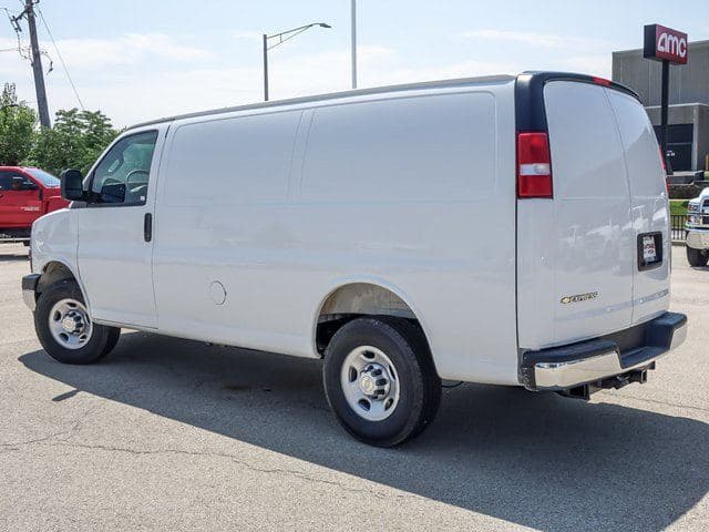 2025 Chevrolet Express 2500 Work Van Cargo image 5