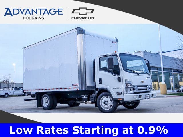 2025 Chevrolet 5500 XG LCF Gas Work Truck 16'x102"x97" Box image 1