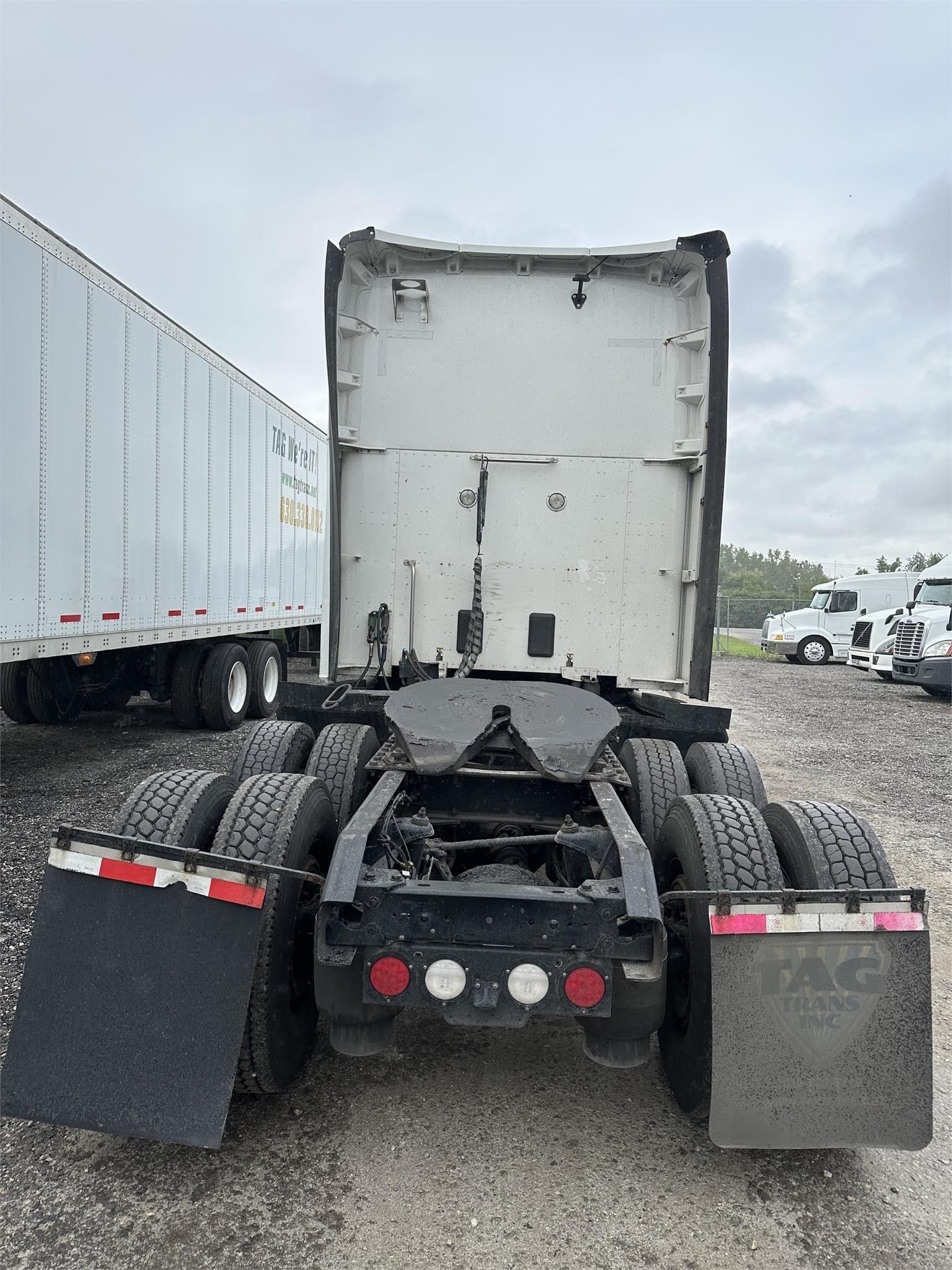 2019 Kenworth T680 image 3