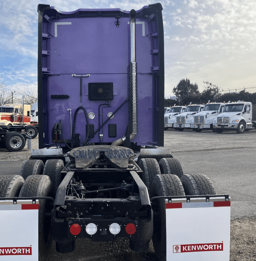 2020 Kenworth T680 image 4