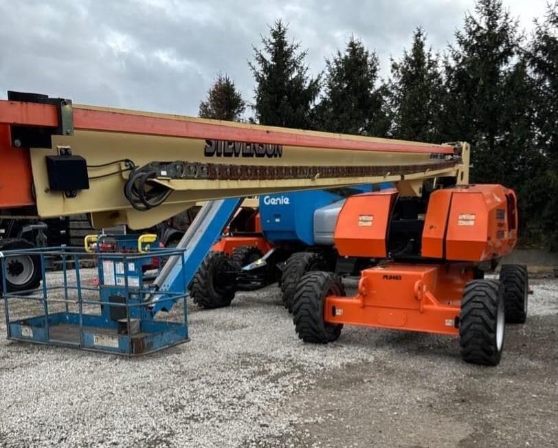 2017 JLG 860SJ PL8465 image 2