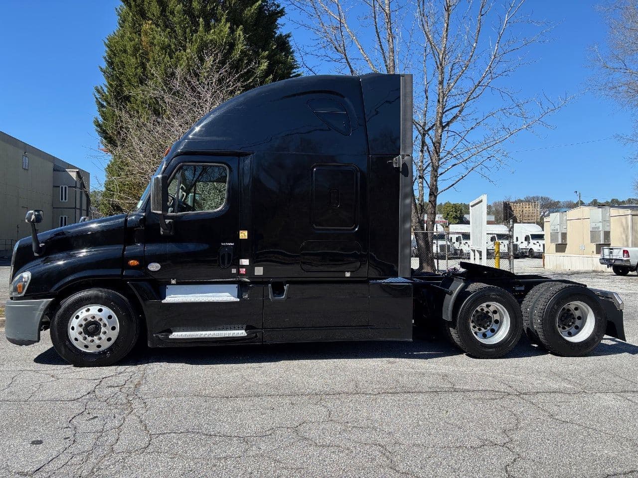 2020 Freightliner Cascadia 125 image 7