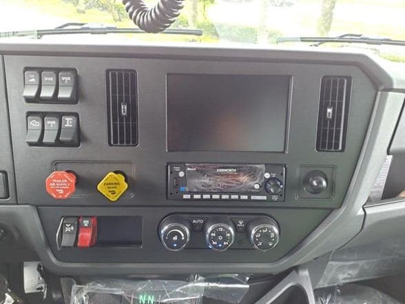 2026 Kenworth D5 image 13