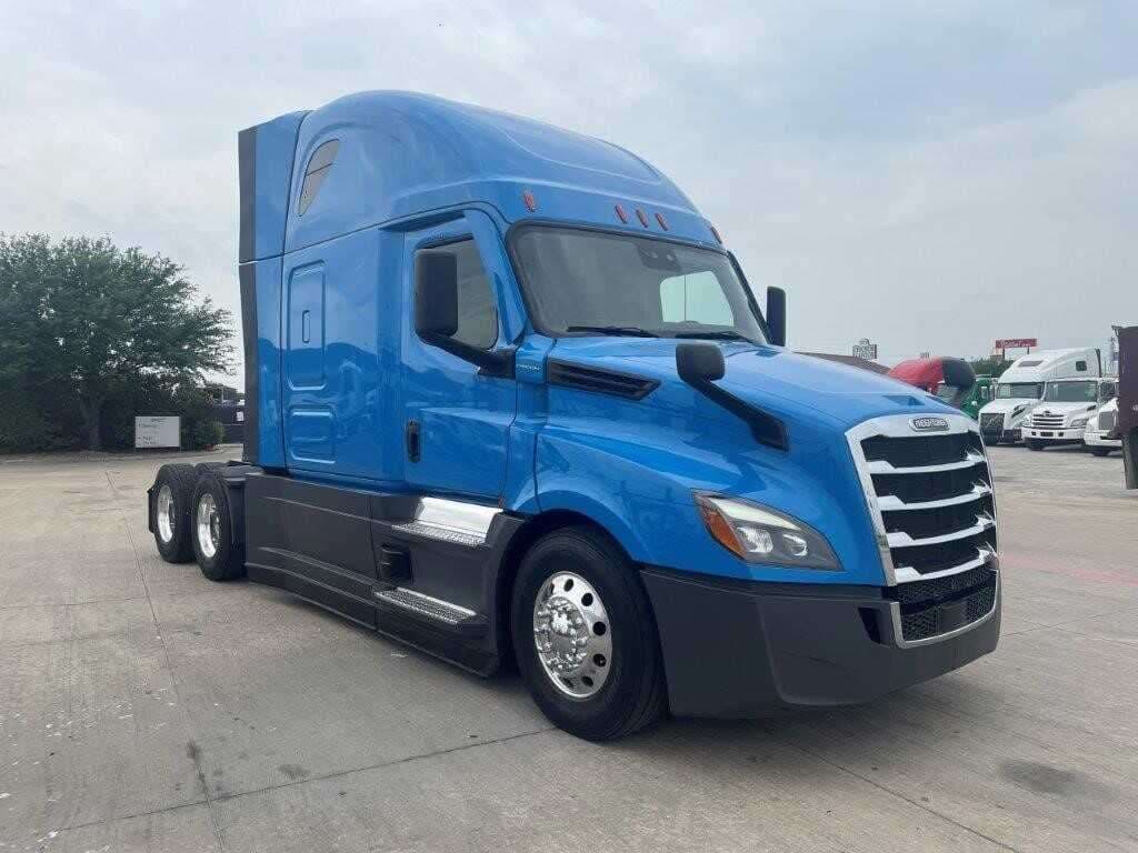 2022 Freightliner Cascadia 126 image 4