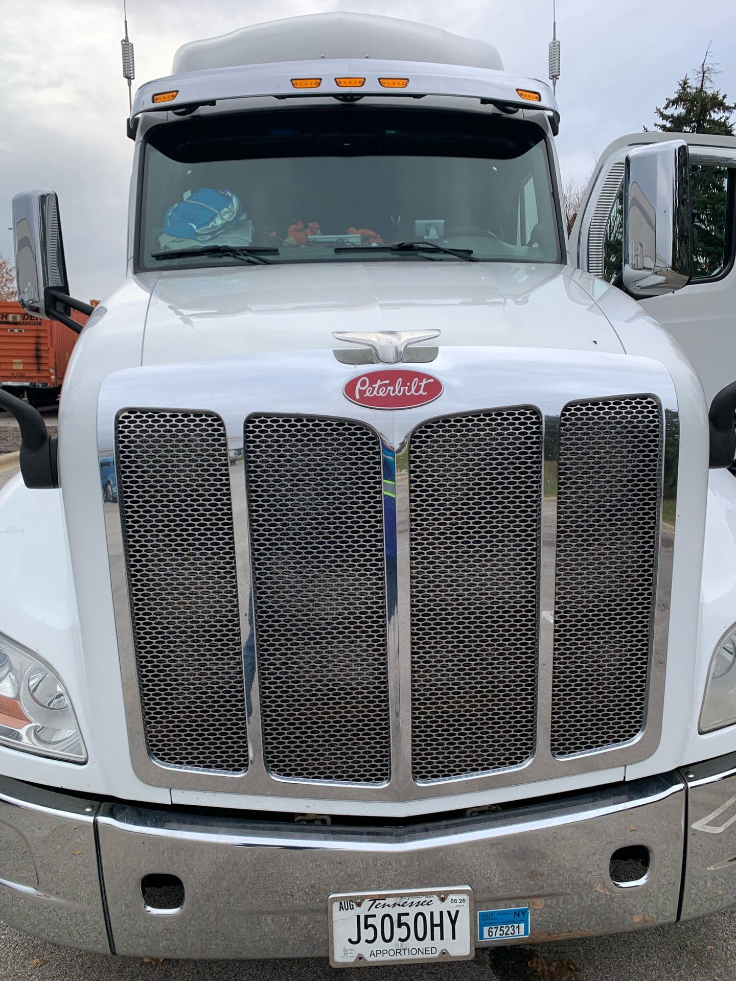2015 Peterbilt 579 image 3