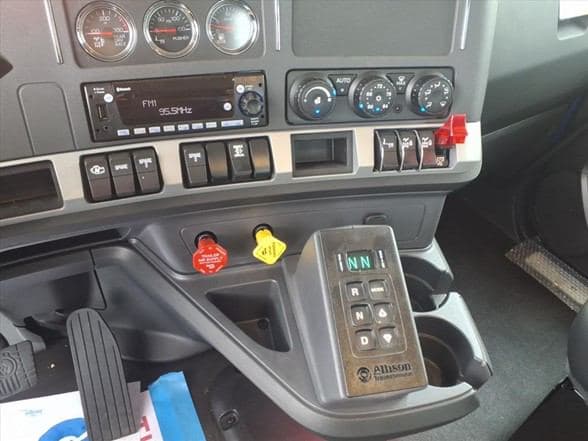 2026 Kenworth T880 image 20