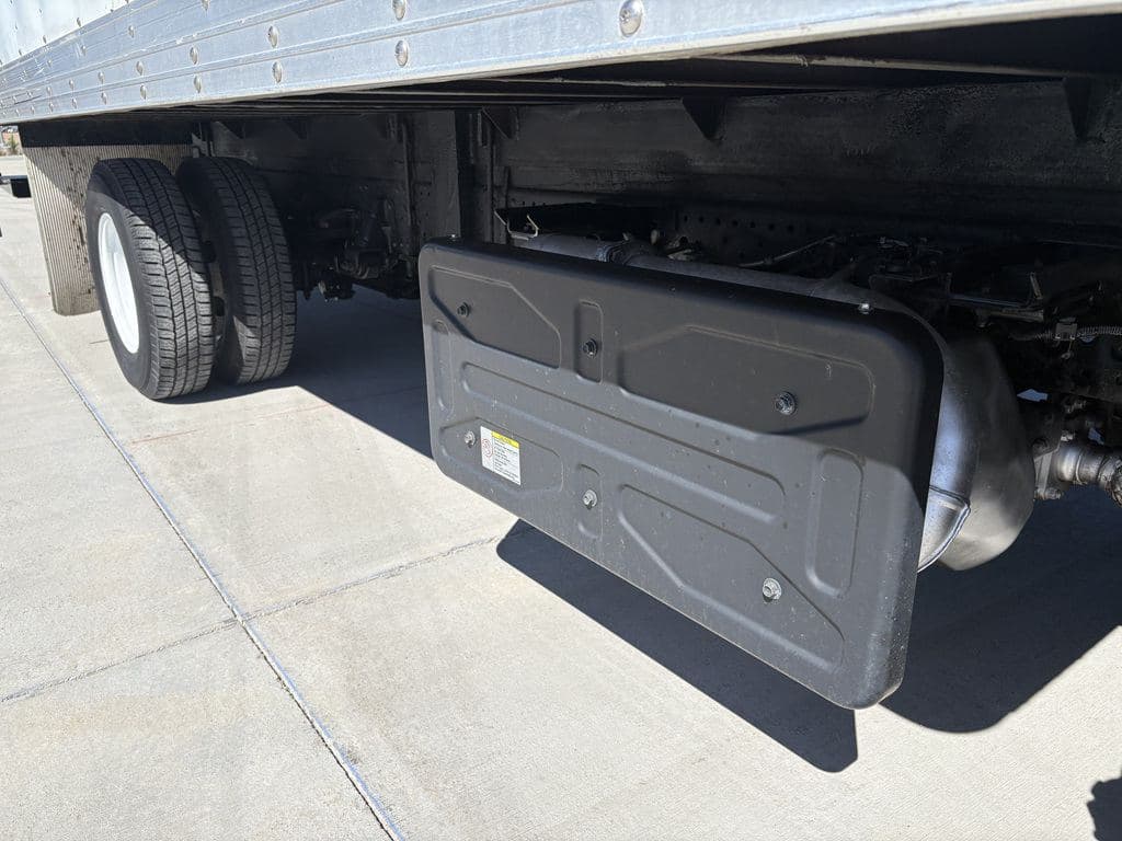 Used 2016 ISUZU NPR-HD image 10