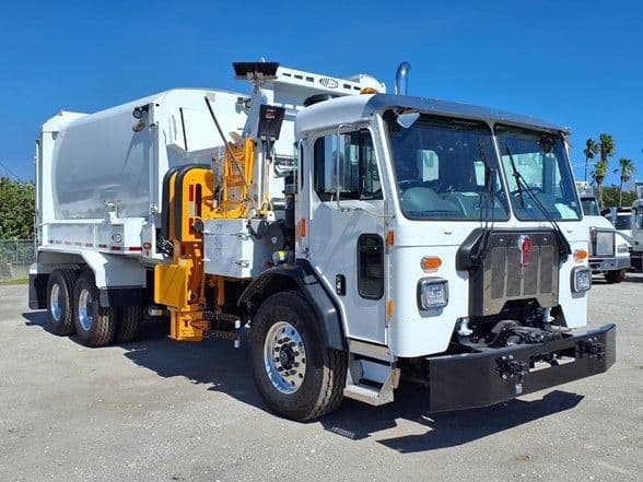 2025 Kenworth L770 image 1