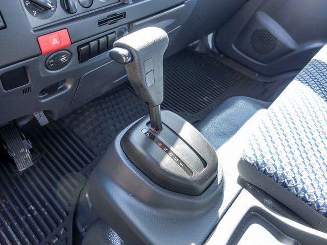 2025 Chevrolet 4500 HG LCF Gas Base image 12